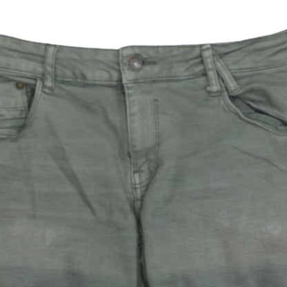 America Today Women’s Green Cut-Off Denim Shorts Size M