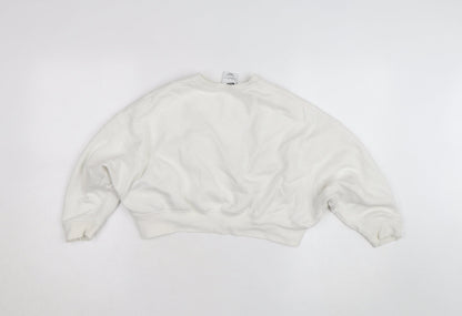 Nike Women’s White Crew Neck Pullover Sweatshirt Size 12 with Logo Print