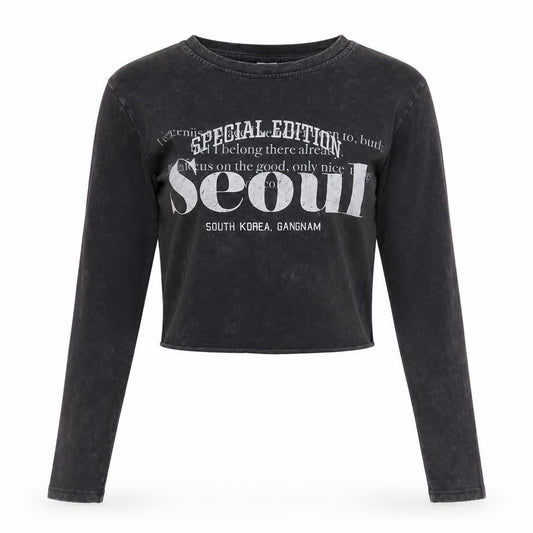 Bershka Women Black Cropped Long Sleeve Seoul Graphic T-Shirt Size S