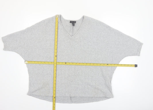 New Look Women's Grey Knit V-Neck Tunic Top S/M Relaxed Fit