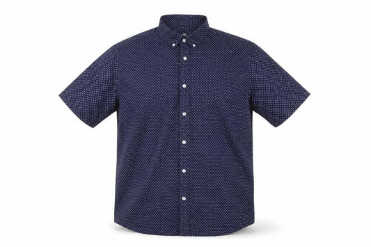 Front view of Dunnes Men's Blue Polka Dot Short Sleeve Regular Fit Cotton Button-Up Shirt XL