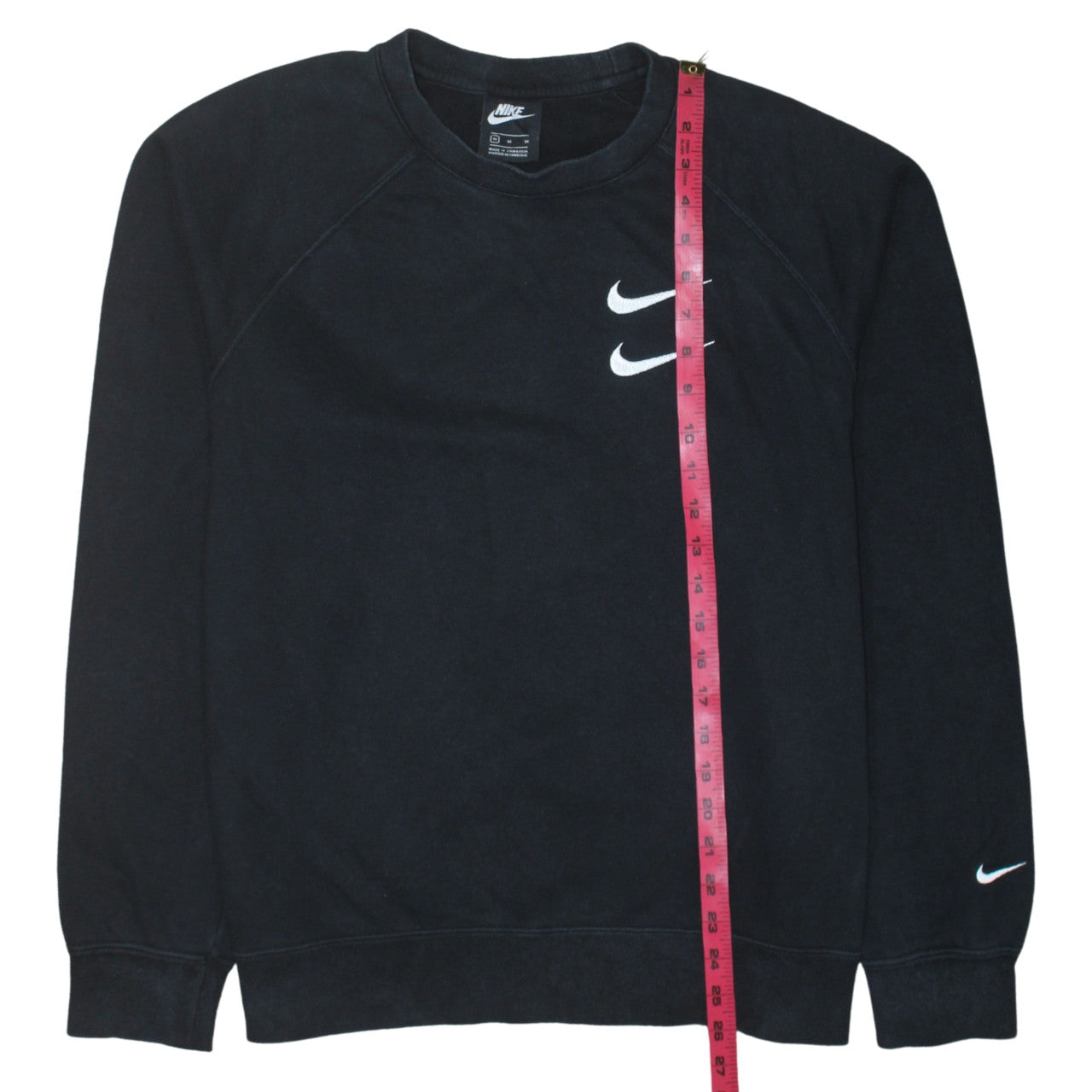 Nike Men's Black Medium Crew Neck Graphic Logo Sweatshirt