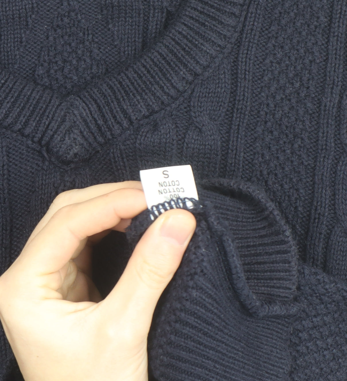 Sailwear Men's Blue Cable-Knit V-Neck Cotton Jumper S
