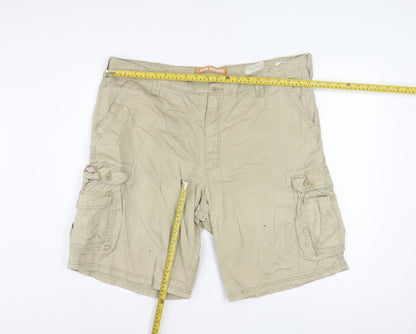 Lee Dungarees Men's Beige Cargo Shorts Size 42 Cotton Casual
