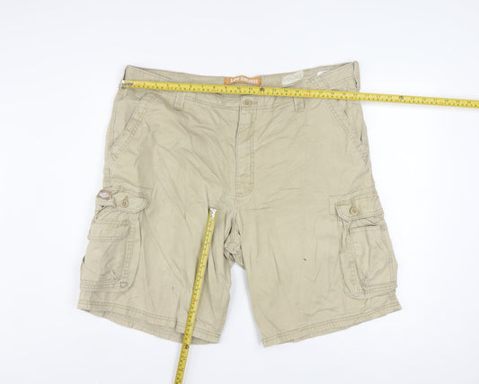 Lee Dungarees Men's Beige Cargo Shorts Size 42 Cotton Casual