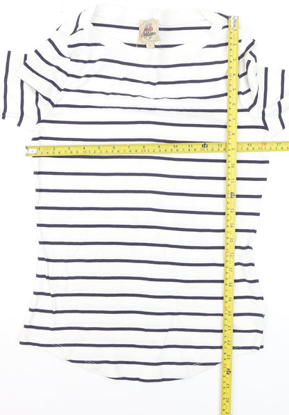Arabella & Addison Women's White Striped 3/4 Sleeve Boat Neck T-Shirt L