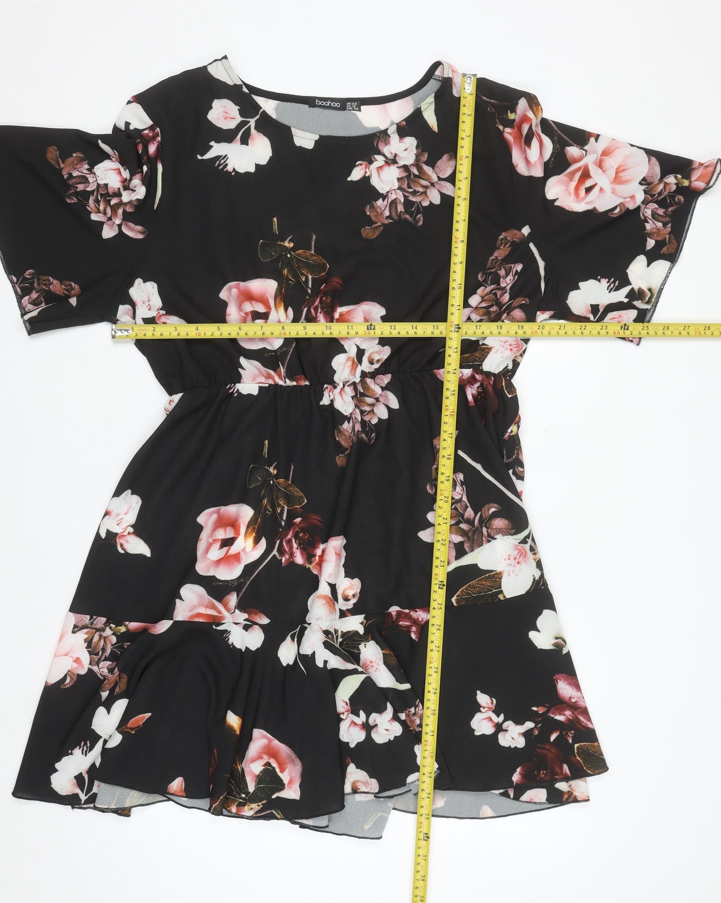 Boohoo Women’s Black Floral Skater Dress Size 22 Short Sleeve