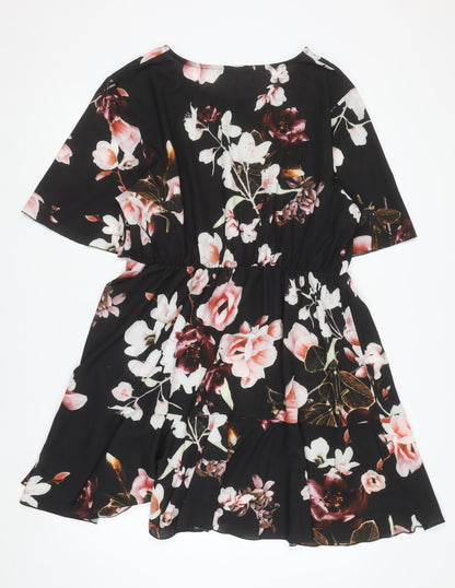Boohoo Women’s Black Floral Skater Dress Size 22 Short Sleeve