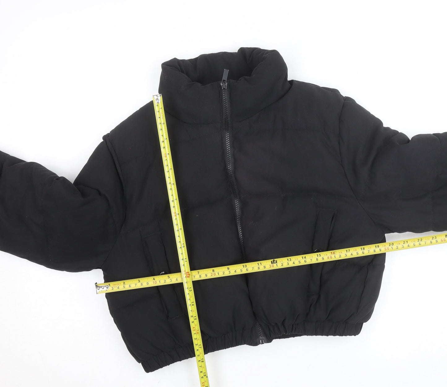 PrettyLittleThing Women's Black Cropped Puffer Jacket Size 10