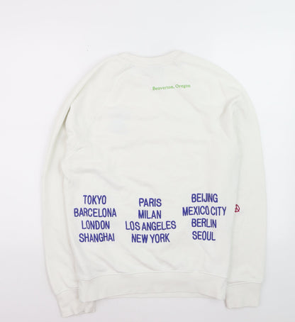 Nike Men's White XS Pullover Sweatshirt with City Print and Embroidered Logo