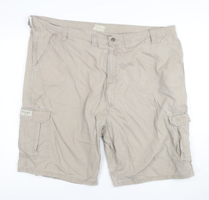 Wrangler Men's Beige Cargo Shorts Size 46 Regular Fit Cotton