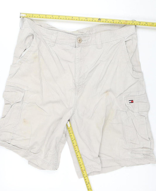 Tommy Hilfiger Men's Beige Cargo Shorts Size 36 Regular Fit
