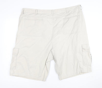 Wrangler Men's Beige Cargo Shorts Size 44 Cotton Casual