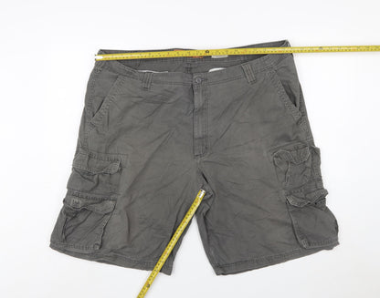 Lee Dungarees Men's Grey Cargo Shorts Size 42 Cotton Casual