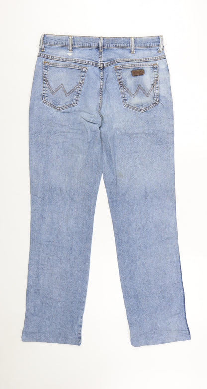 Wrangler Men’s Blue 36x34 Straight Fit Light Wash Stretch Denim Jeans