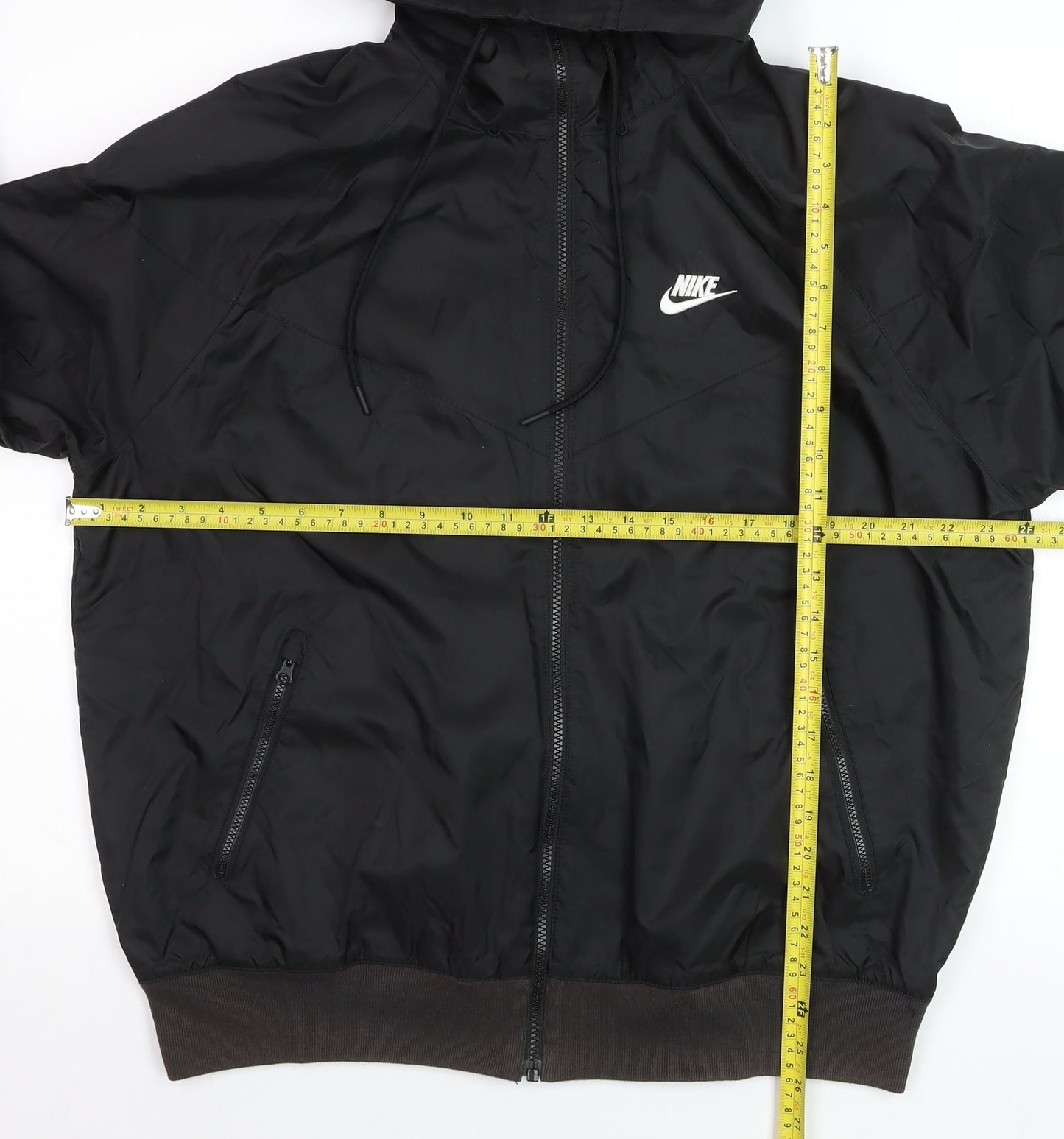 Nike Men's Black M Hooded Windbreaker Jacket