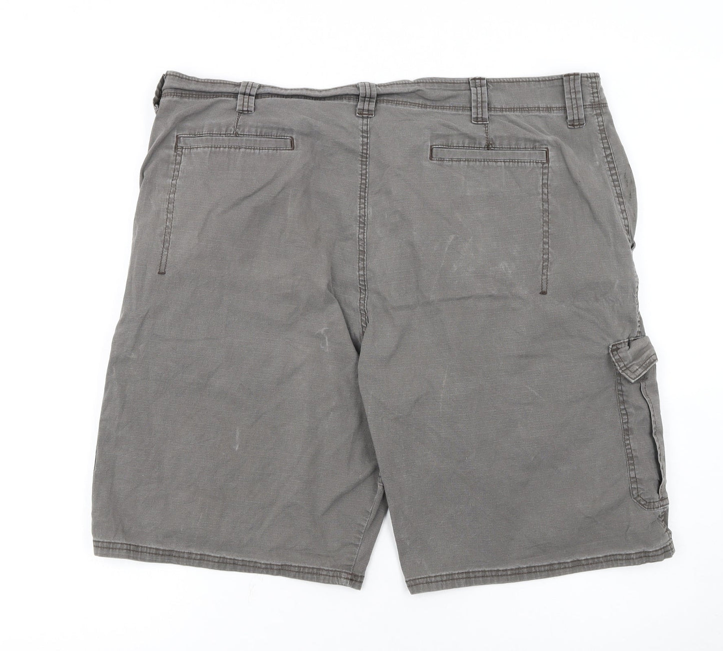 Wrangler Men's Grey Cargo Shorts Size 42 Regular Fit Cotton Blend