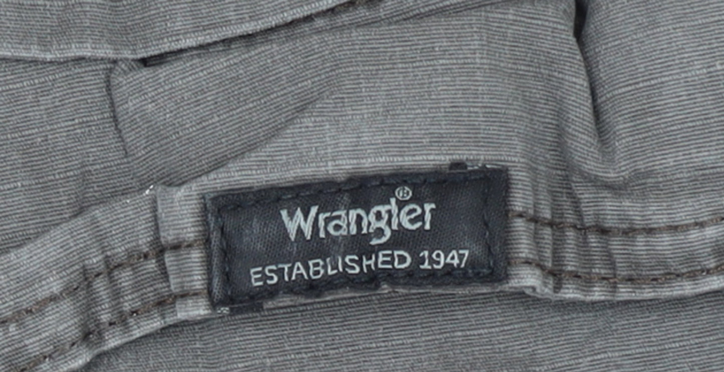 Wrangler Men's Grey Cargo Shorts Size 42 Regular Fit Cotton Blend