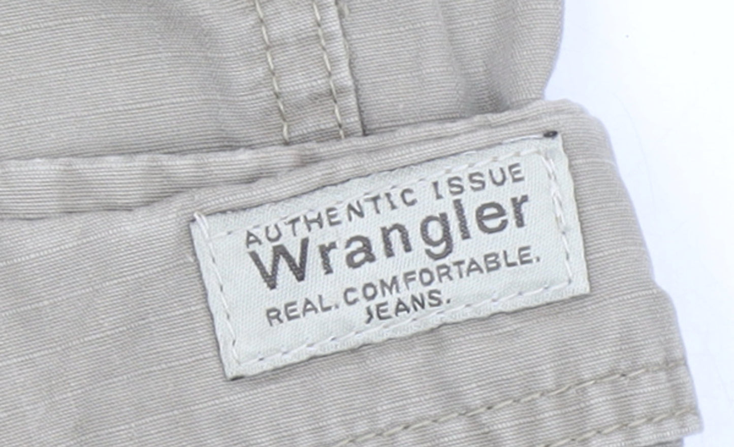 Wrangler Men's Beige Cargo Shorts Size 38 Regular Fit Cotton