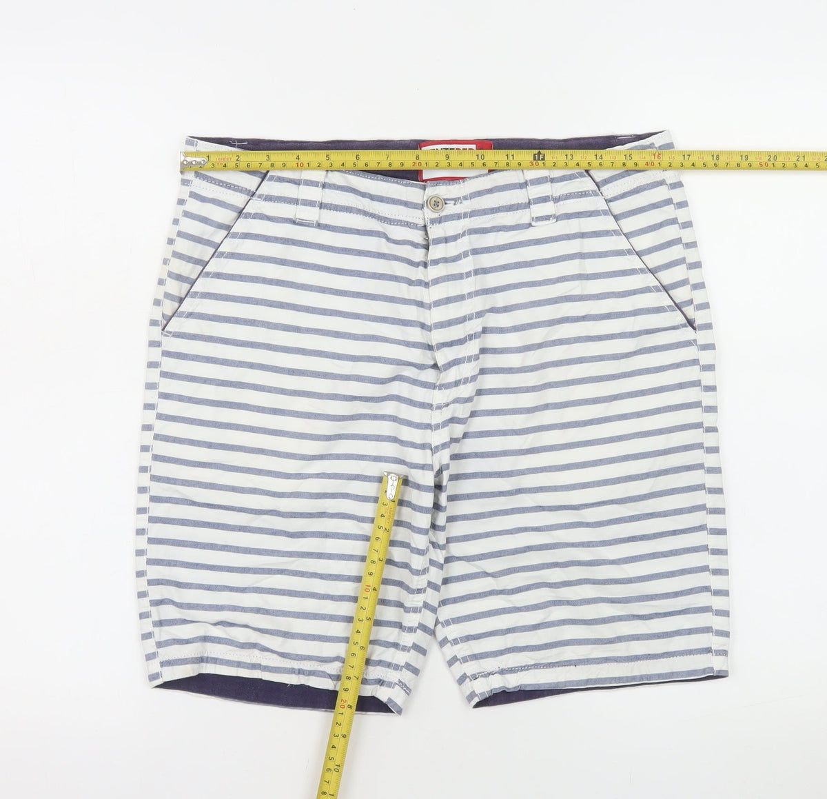 CENTERED Men's Blue Striped Chino Shorts Size M