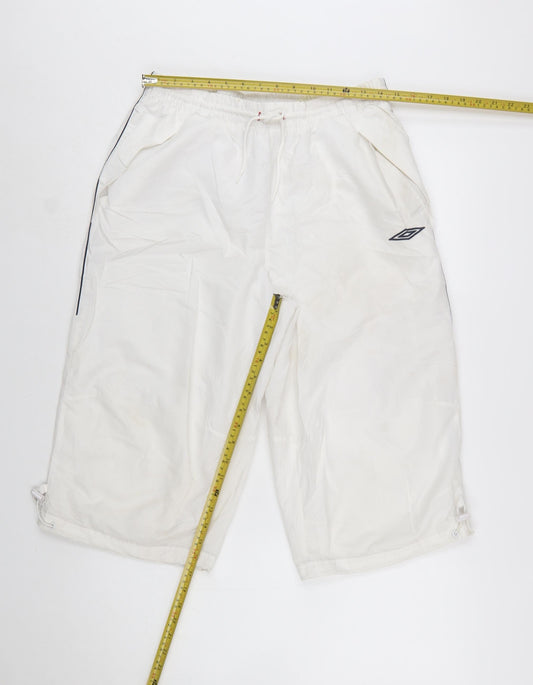 Umbro Men's White Athletic Football Shorts Size M Drawstring