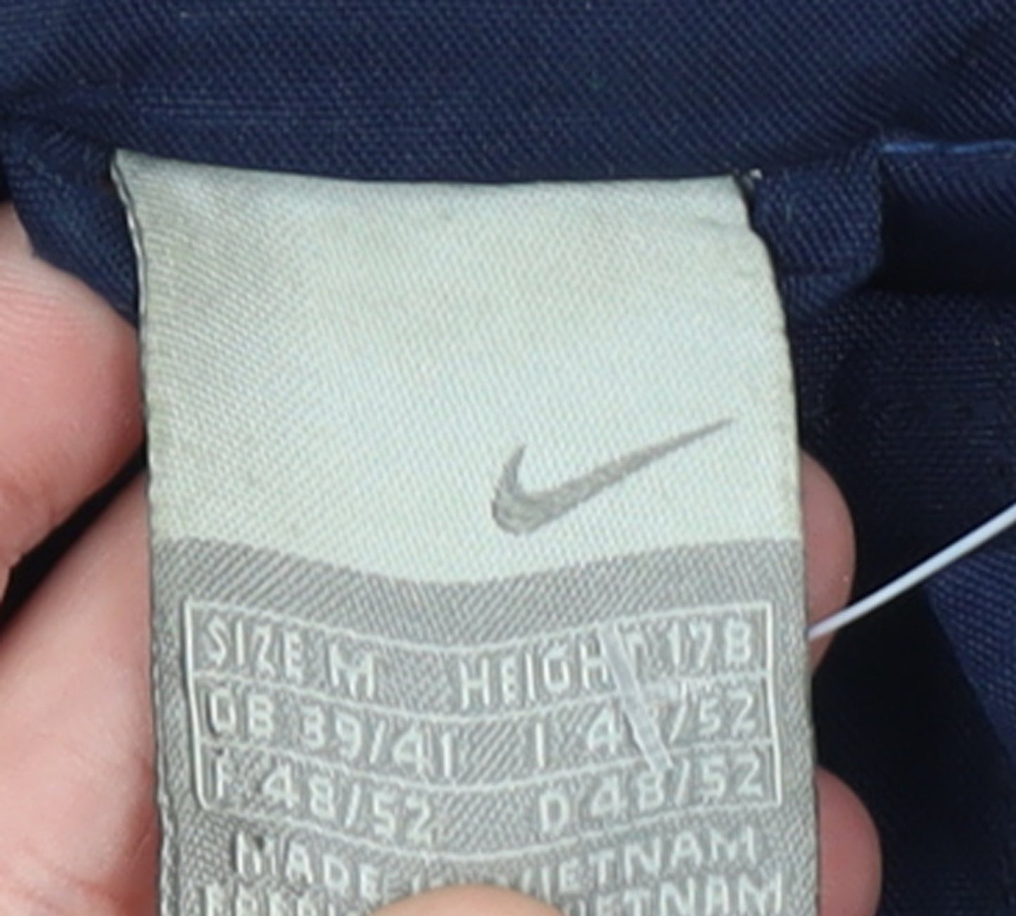 Nike Men Blue Navy Windbreaker Jacket Size M Waterproof Nylon
