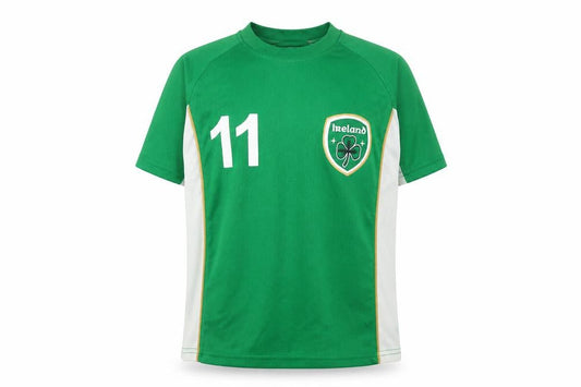 Front view of St. Bernard for Dunnes boys’ green ireland football t-shirt 7 years