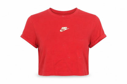 Front view of Nike girls’ red cropped dri-fit t-shirt xl athletic fit sports top