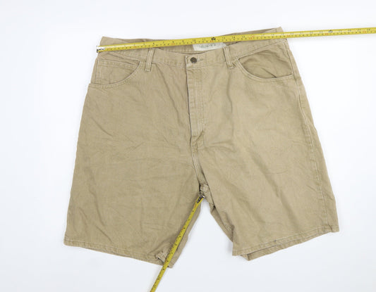 Wrangler Men's Beige Chino Shorts Size 40 Relaxed Fit Denim Cotton