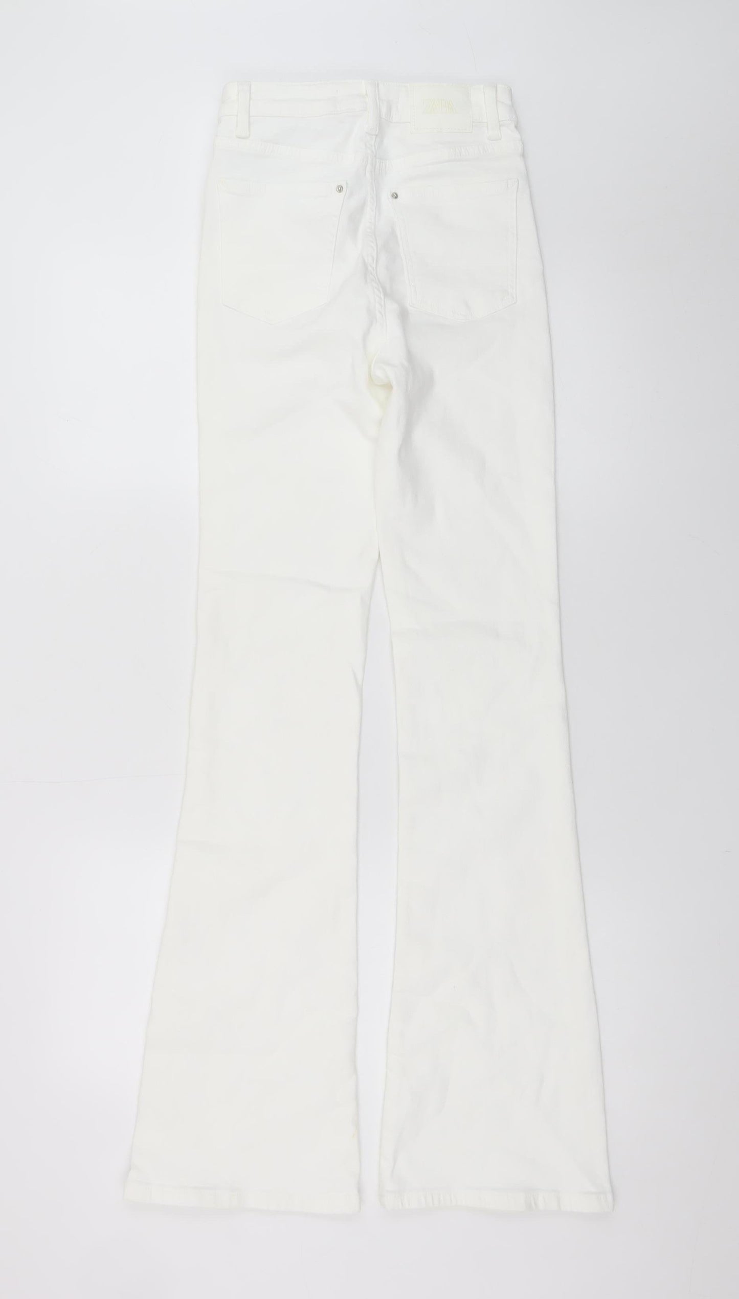 ZARA Women's White Flared High-Rise Jeans Size 6