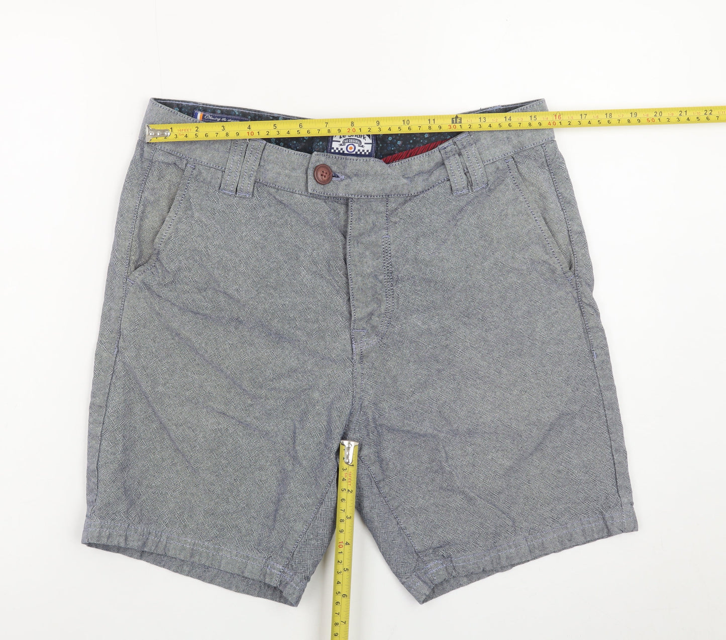 Le Shark Men's Grey Chino Shorts Medium Regular Fit