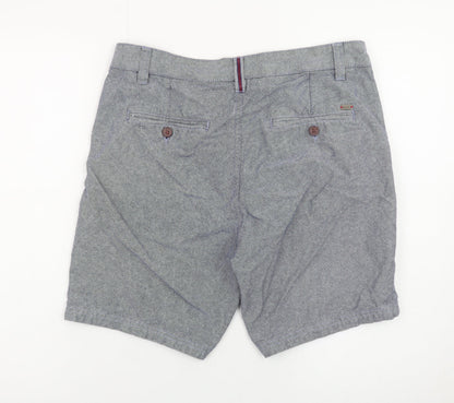 Le Shark Men's Grey Chino Shorts Medium Regular Fit
