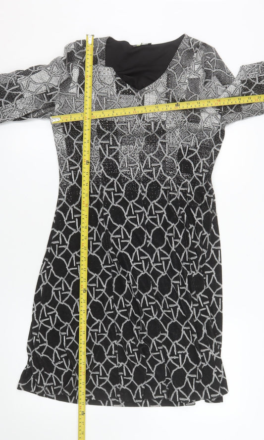 Dolcezza Women Black Geometric Shift Dress Size S 3/4 Sleeve V-Neck
