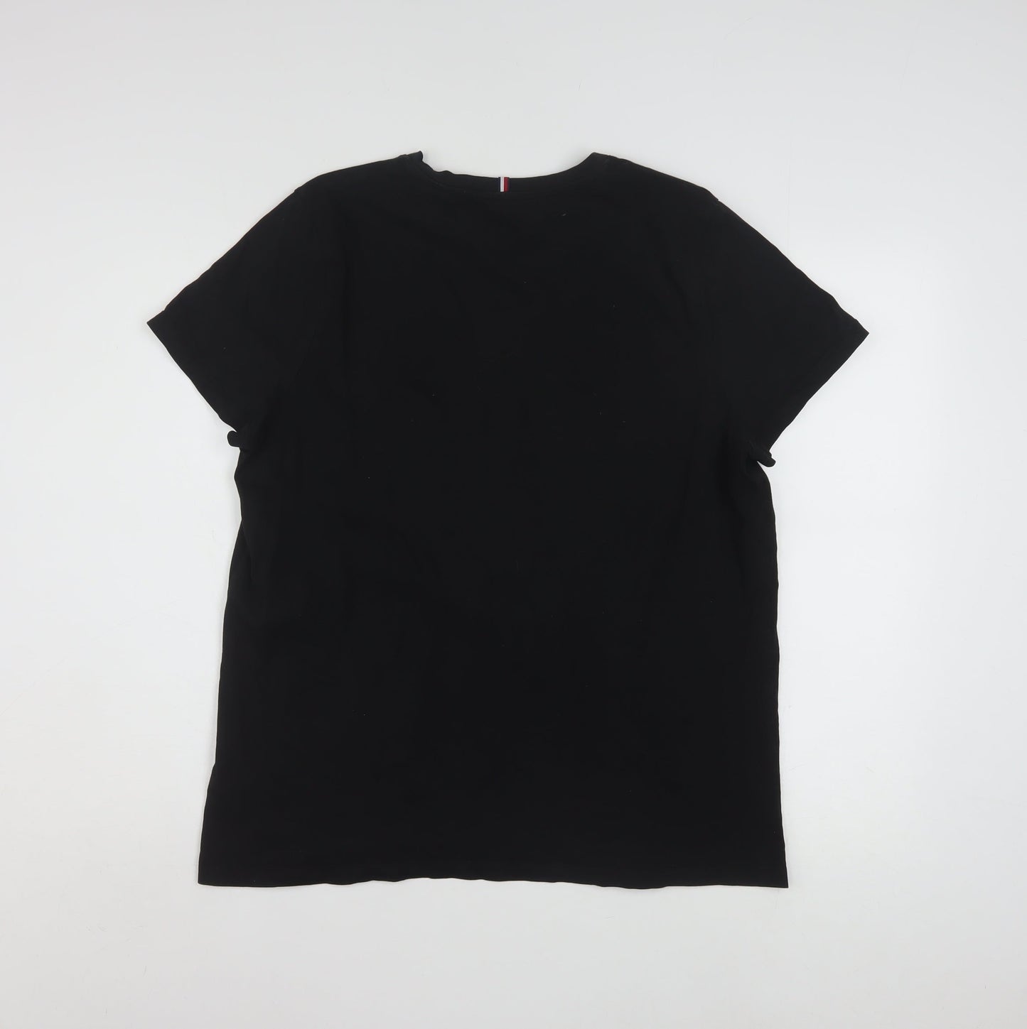 Tommy Hilfiger Women's Black 2XL Cotton Basic T-Shirt