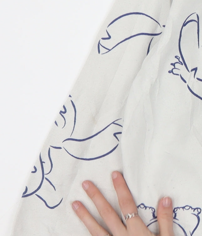 Disney Womens White Stitch Print Pullover Sweatshirt Size 10/12