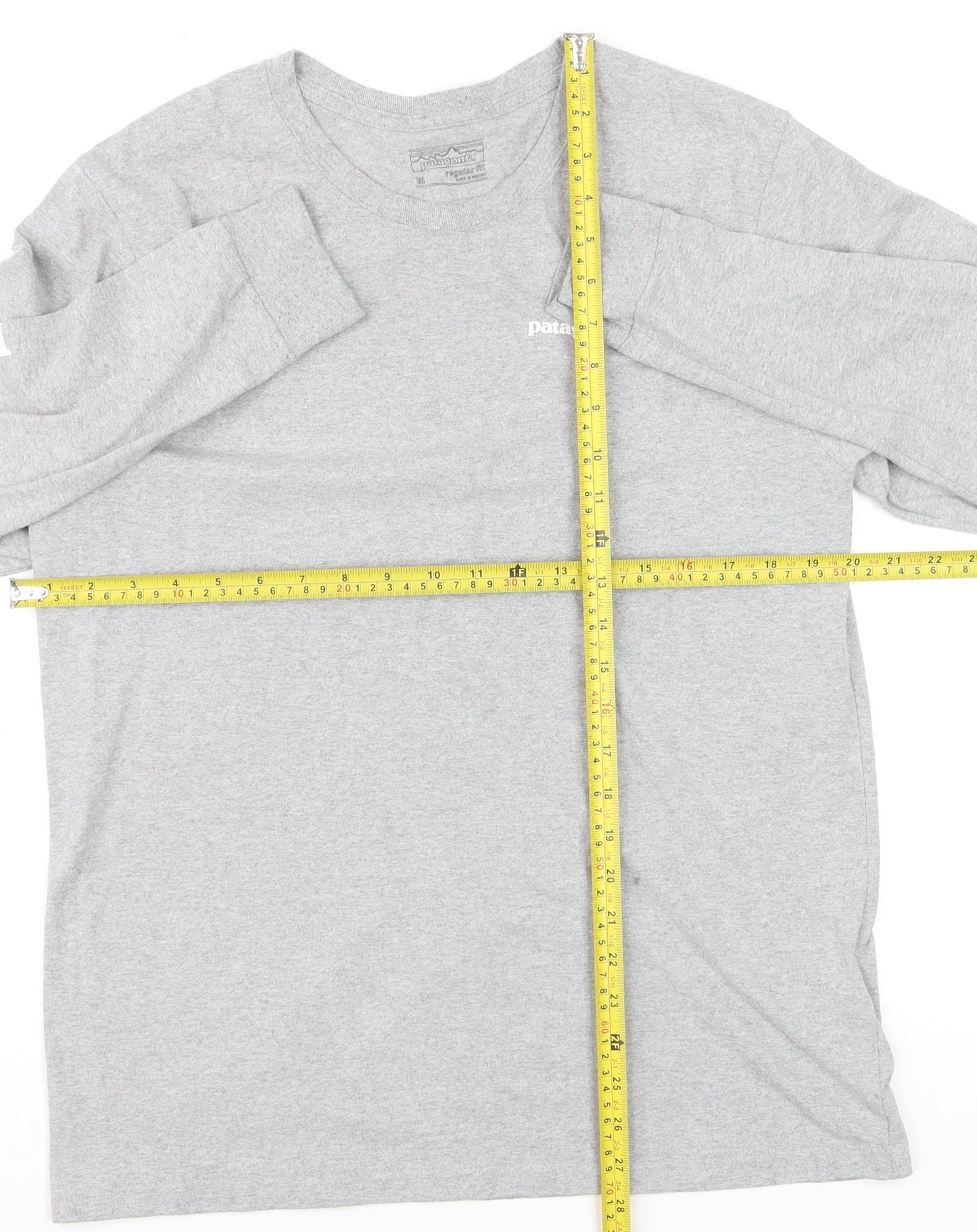 Patagonia Men's Grey Long Sleeve Regular Fit T-Shirt M