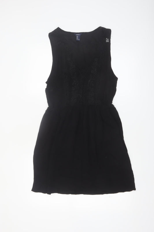 Forever 21 Women Black M Sleeveless Embroidered Shift Dress