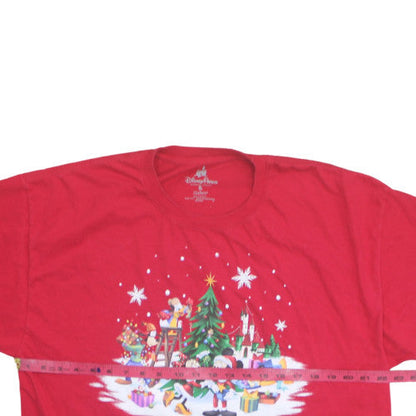 Disney Parks Men’s Red XL Christmas Mickey & Friends T-Shirt