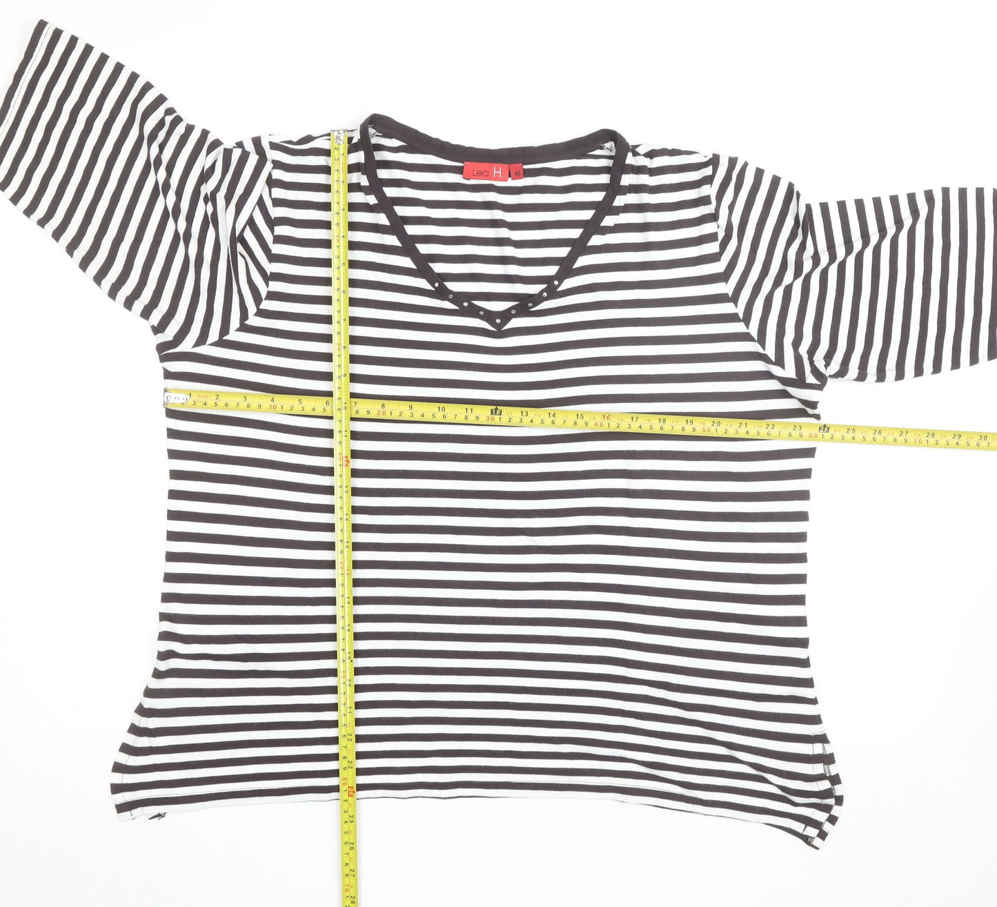 Lea H. Women's Black White Striped V-Neck 3/4 Sleeve Jersey Top Size 20