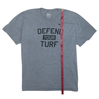 Nike Men's Grey Athletic Fit 'Defend Your Turf' T-Shirt XXL