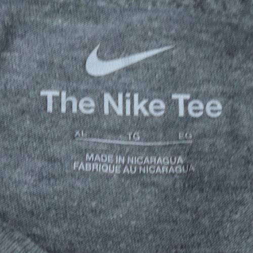 Nike Men's Grey Graphic Logo Crew Neck T-Shirt XL