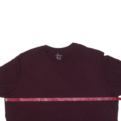 Nike Men's Burgundy Crew Neck Cotton T-Shirt Size M