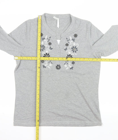 Bm Womens Grey Embroidered 3/4 Sleeve Henley Top Size M