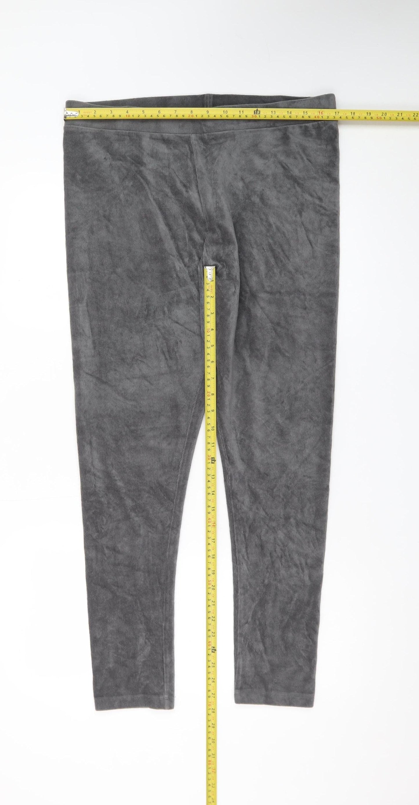 Spirit Women Grey Velour Stretch Leggings Size 16
