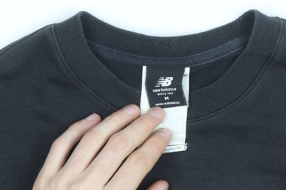 New Balance Men's Black Crew Neck Pullover Sweatshirt Medium