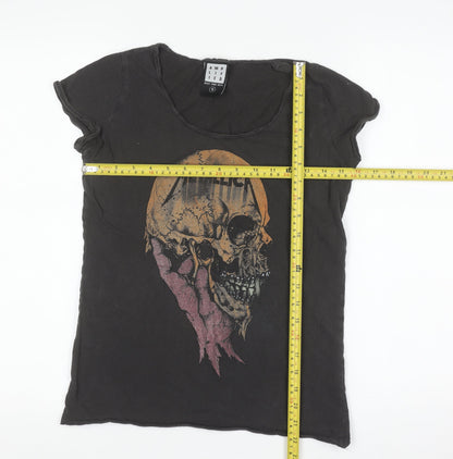Amplified Women Black Metallica Graphic Cotton T-Shirt Size S