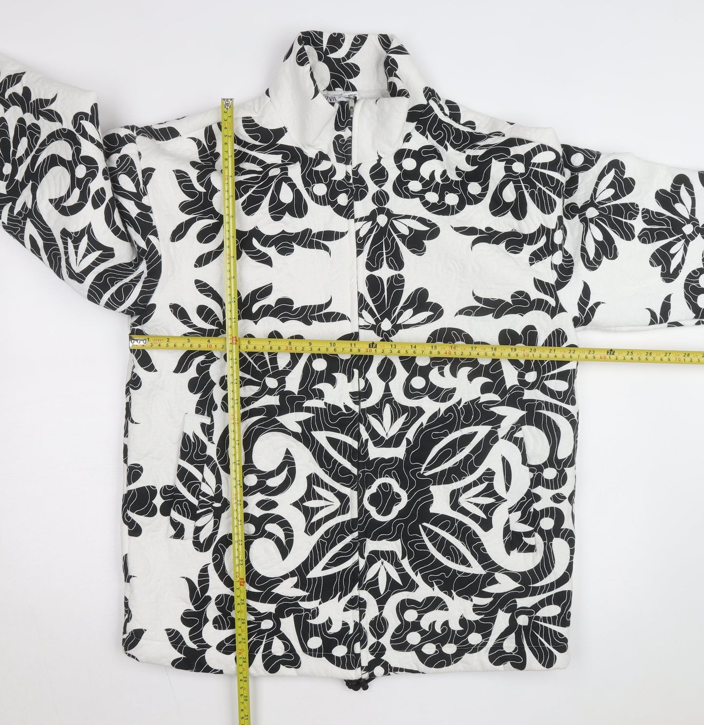 Zara Women's Black White Quilted Floral Jacket Size S