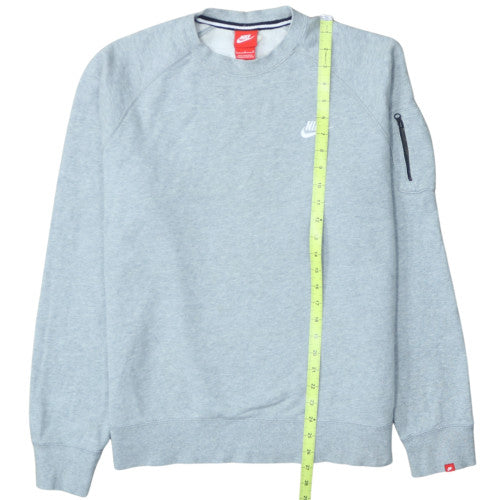 Nike Men's Grey Crew Neck Pullover Sweatshirt Size M