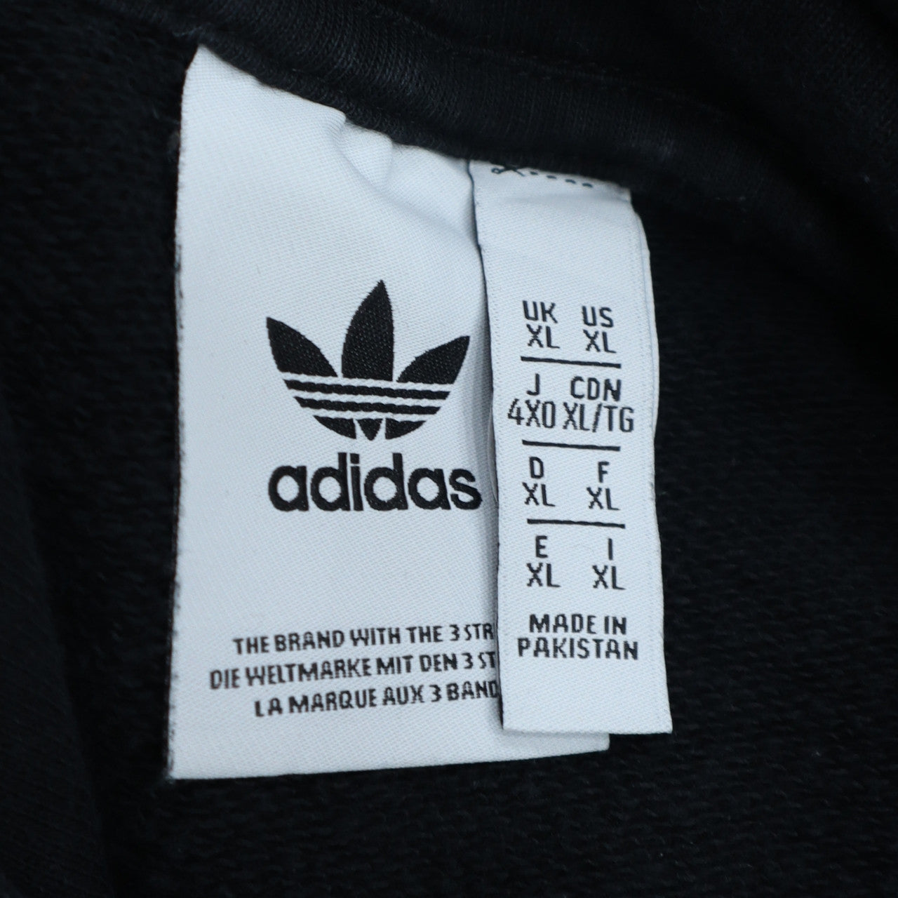 Adidas Men’s Black XL Pullover Hoodie with Logo Pocket