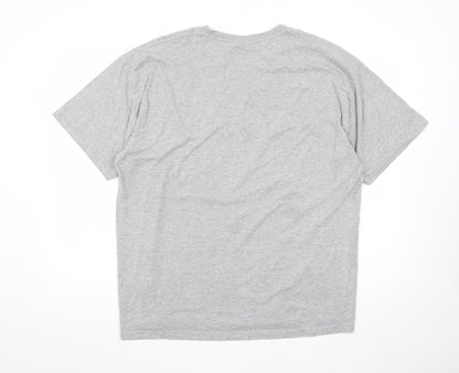 Gildan Men's Grey XL Football Sports Graphic T-Shirt